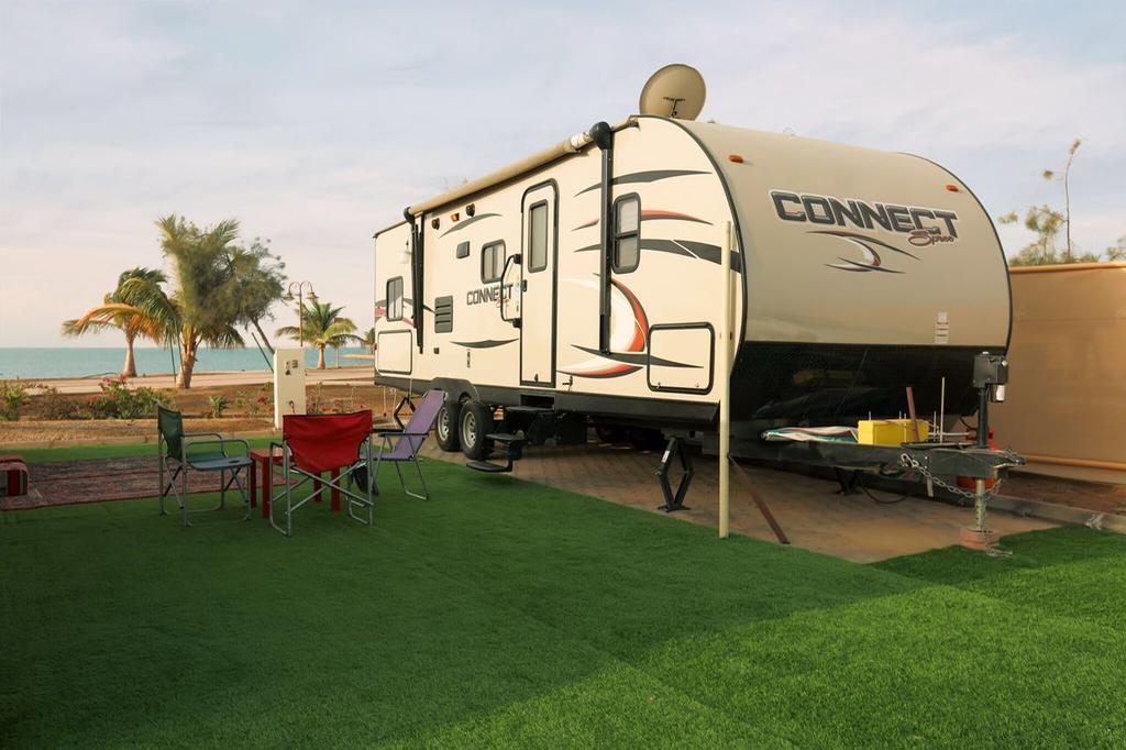 Al Ward Beach Caravan Resort - Families Only Yanbu Exteriör bild